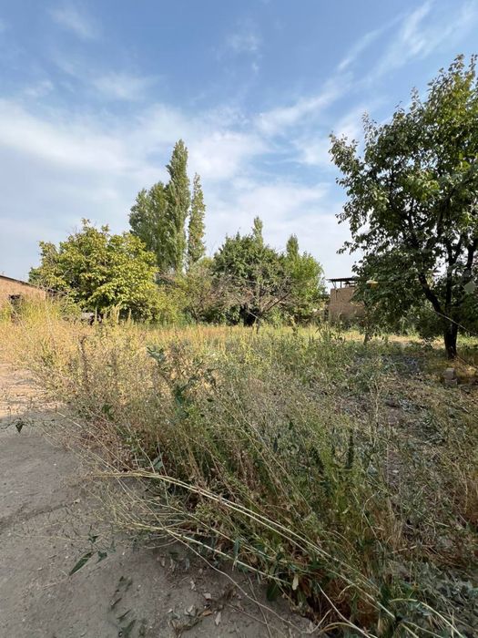 Продаеться земельный участок