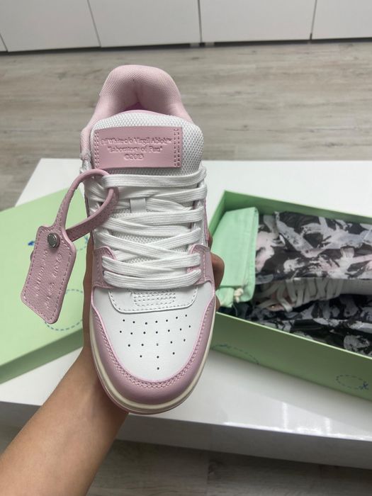 Off-White out of office pink