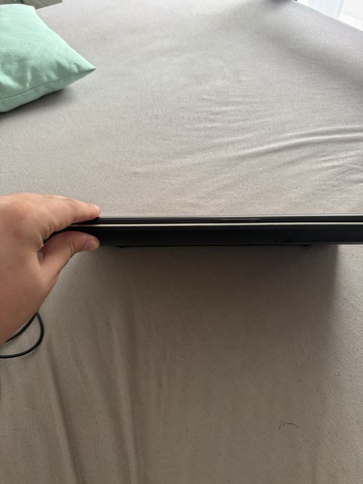 Asus Vivobook Max