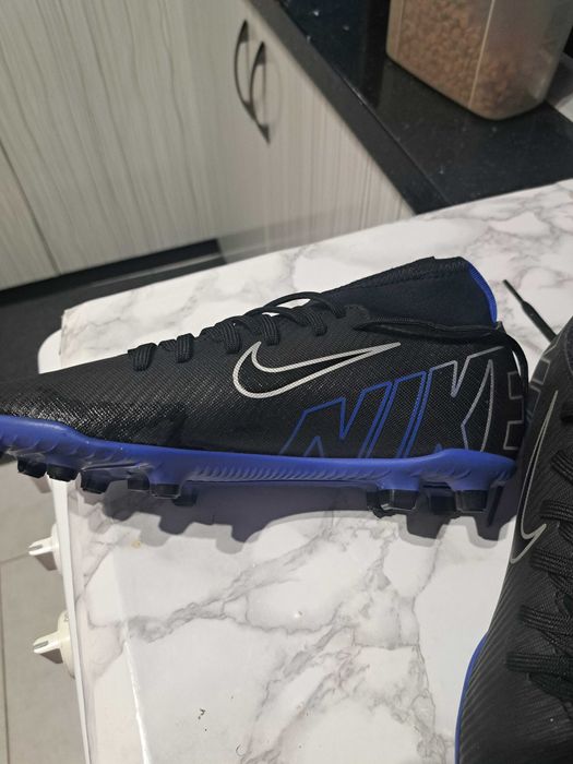 Детски футболни калеври