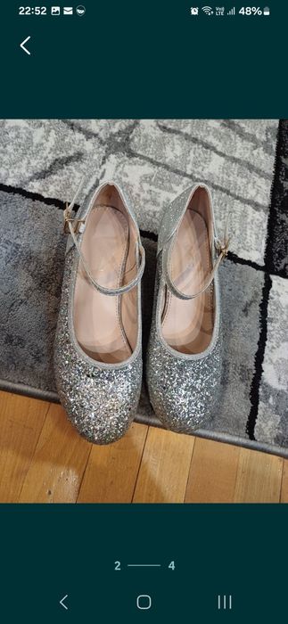 Pantofi argintii mărime 35