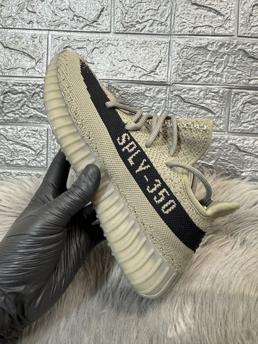 Yeezy 350 v2 Granite Pk Premium