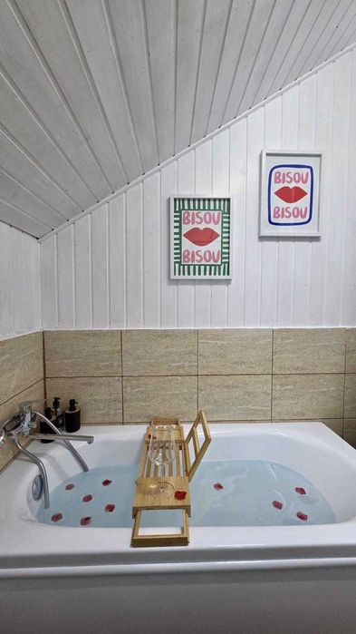 Cazare Regim Hotelier | The HIDE Loftette | 4 pers | Șemineu