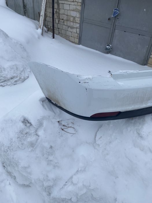 Продам бампер Приора