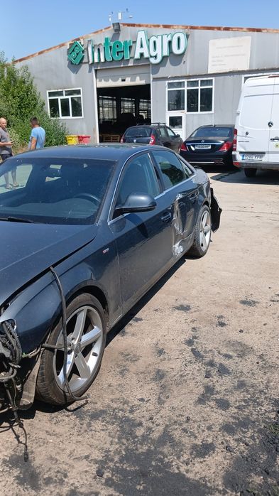 Dezmembrez Audi a4 B8 ,2.0TDI,cod CAGAA