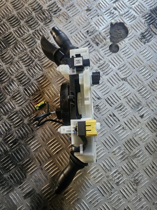 Spira volan cu tot cu manete Renault Megane 3 an 2014