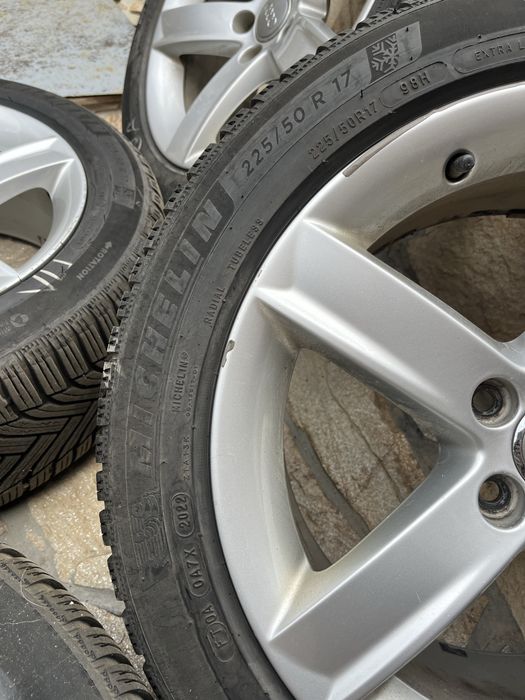 Джанти с гуми за Audi