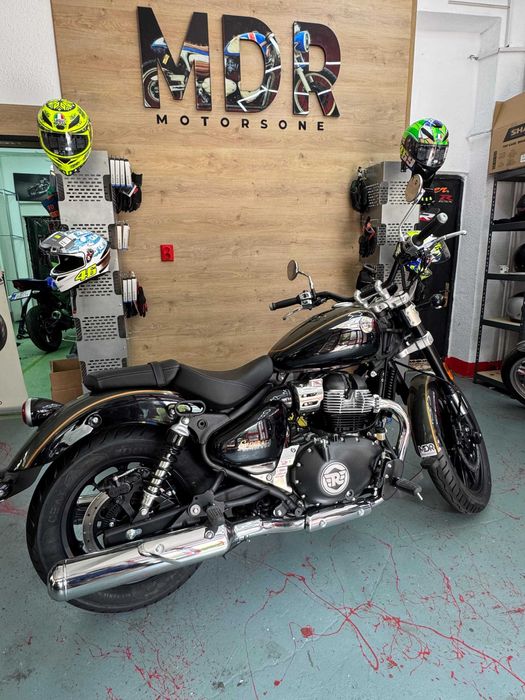 Royal Enfield Super Meteor 650 -GARANTIE-