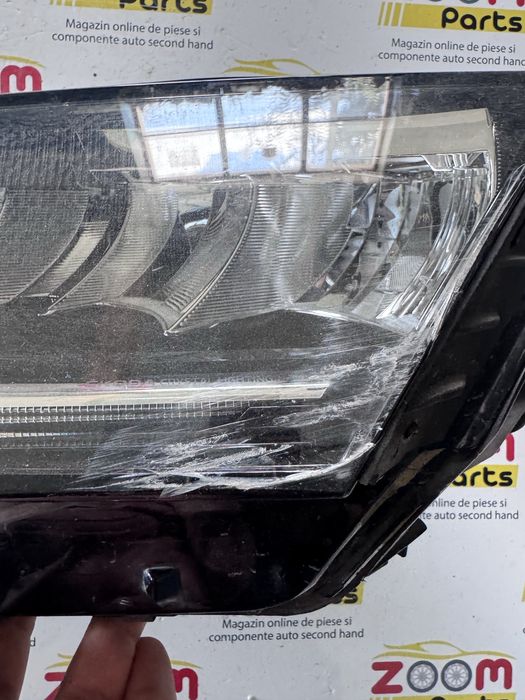 Far stanga full LED Skoda Octavia 4 2020-2024