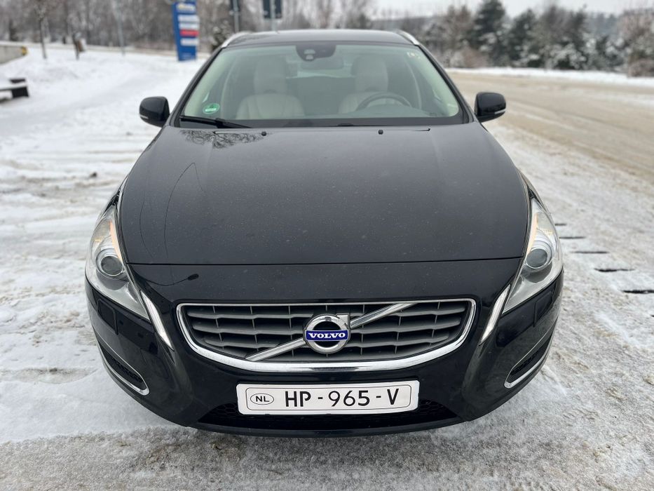 Volvo V60 / 2.0tdi 163cp / Motor de Volvo 5 cilindri  / full