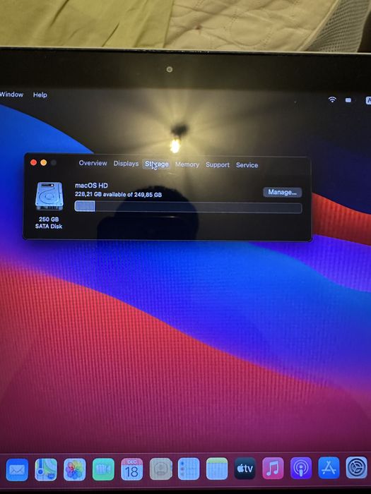 Macbook pro 2010 , plus unul pentru piese