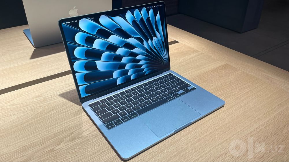 Macbook air  M5 16 GB 512 SSD  no activ