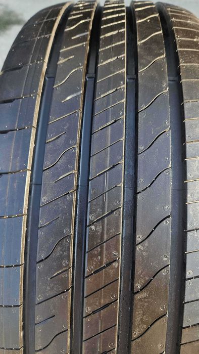 215/55 R18 • Vara • Goodyear EfficientGrip Performance 2 99V XL | 2 buc | DOT 2025 | Pret/buc