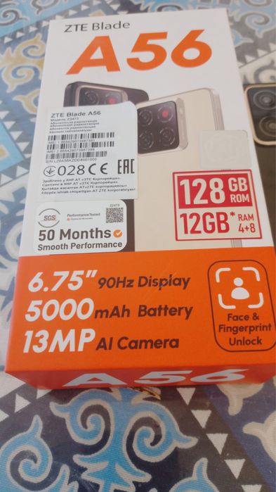 Продам телефон новый.