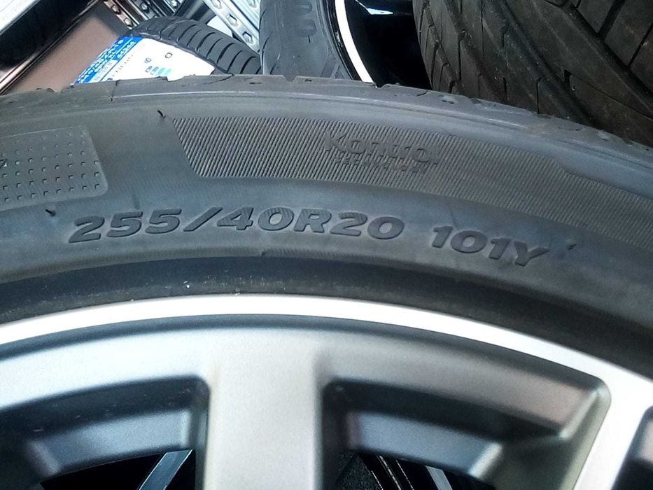 Jante Audi A6 Q3 Q4 Anvelope iarna noi Pirelli Sottozero 255 40 20