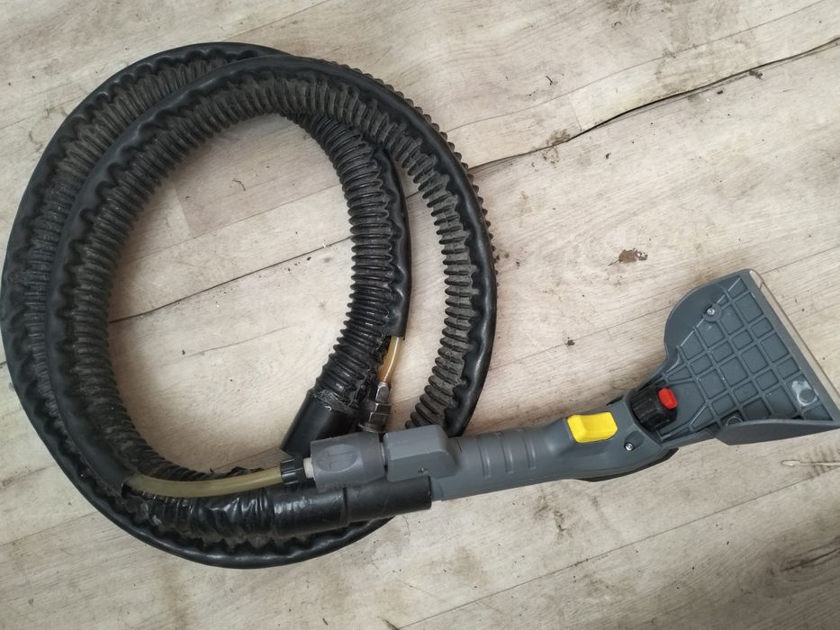 Продам, мойщи пылесос Керхер KARCHER