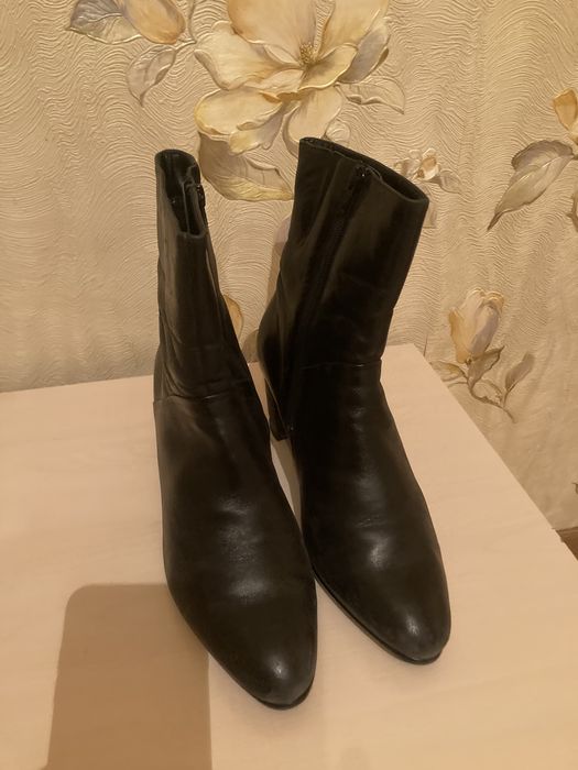 Сапоги кожанные бренда Basconi