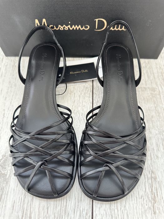Сандали Massimo Dutti