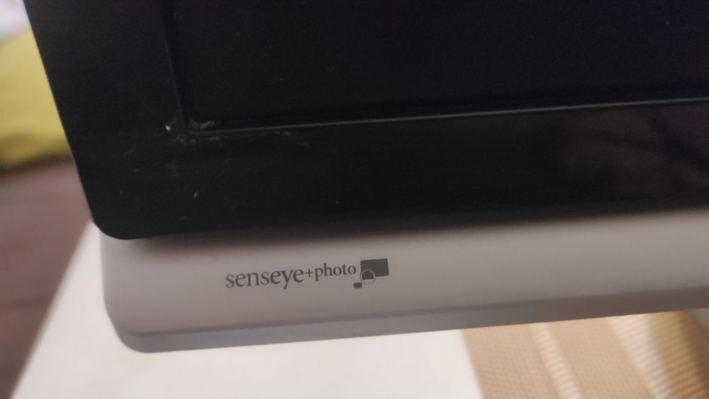 Празнично намаление на Монитор Benq 21,5