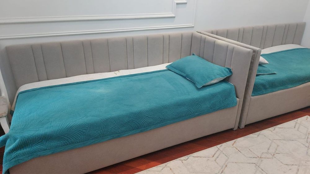 Кровать б/у в идеальном состоянии