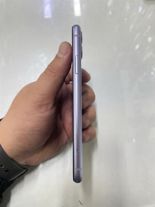 Iphone 11 (128GB) в идеальном состояний