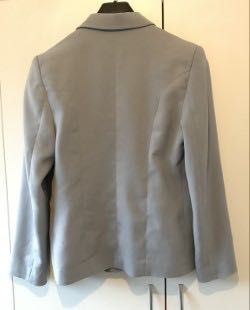 Блузи лилави и Сакo по 5 euro синьо