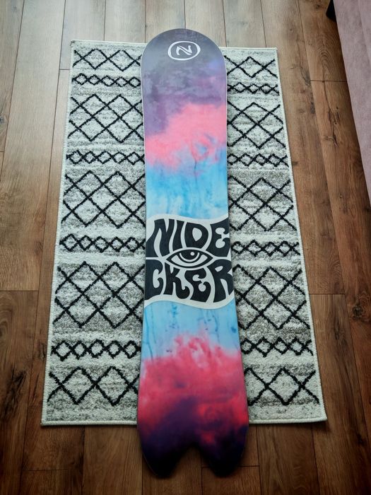 Vând placă snowbord nidecker beta apx