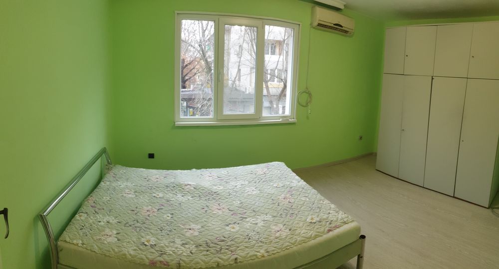 Дава се под наем Тристаен апартамент в Пловдив, Захарна фабрика - 90 кв.м за 448.8 € - Снимка #3