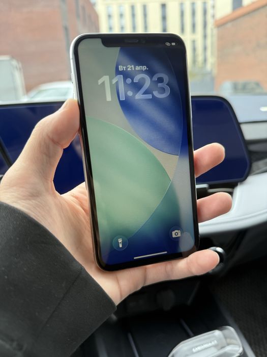 iPhone 11 pro 64гб