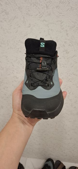 Красовки Salomon genesis