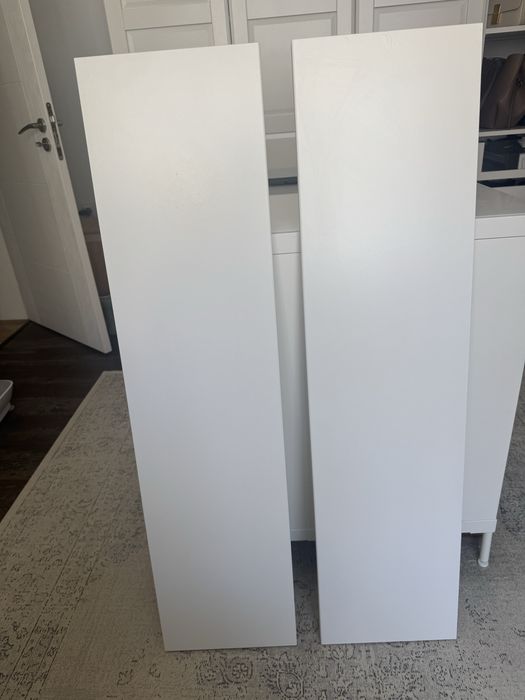 Два броя Ikea рафтове BERGSHULT с конзоли RAMSHULT