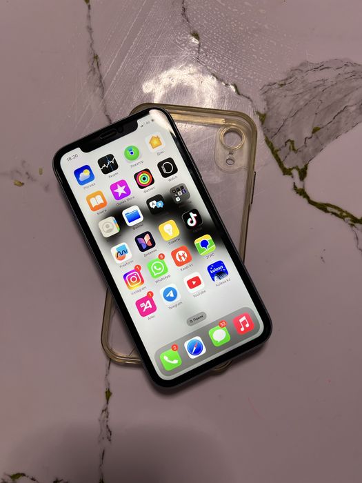 Iphonee Xr 64 gbb