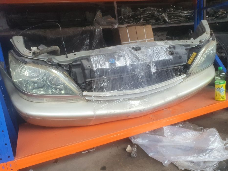 Тойота Лексус автозапчасть