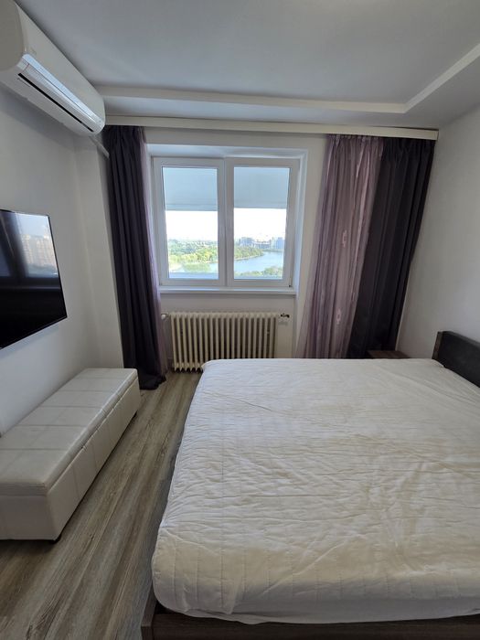 Propietar inchiriez apartament 3 camere decomandat cu vedere panoramica la Lacul si Parcul Plumbuita