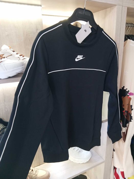 Блуза Nike CZ8336-010