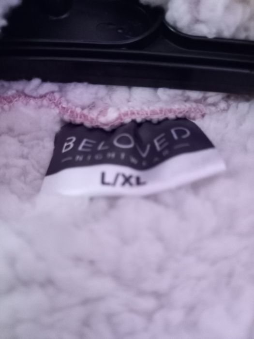 Vând Cardigan cu Blăniță Mărimea L-XL Nou