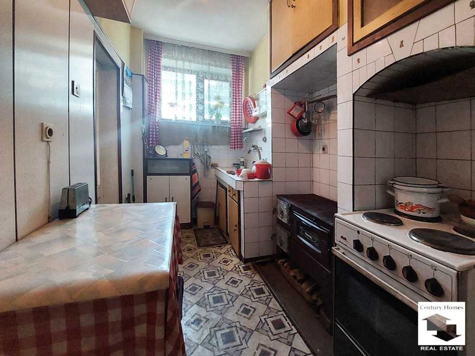 Продава се Многостаен апартамент в Велико Търново, Център - 127 кв.м за 1457 €/кв.м - Снимка #11