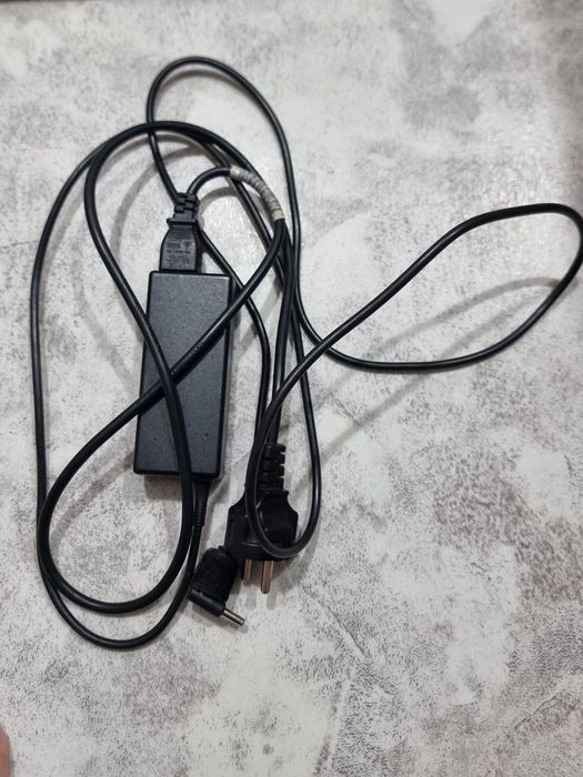 Ноутбук  Lenovo  HP 250 G6