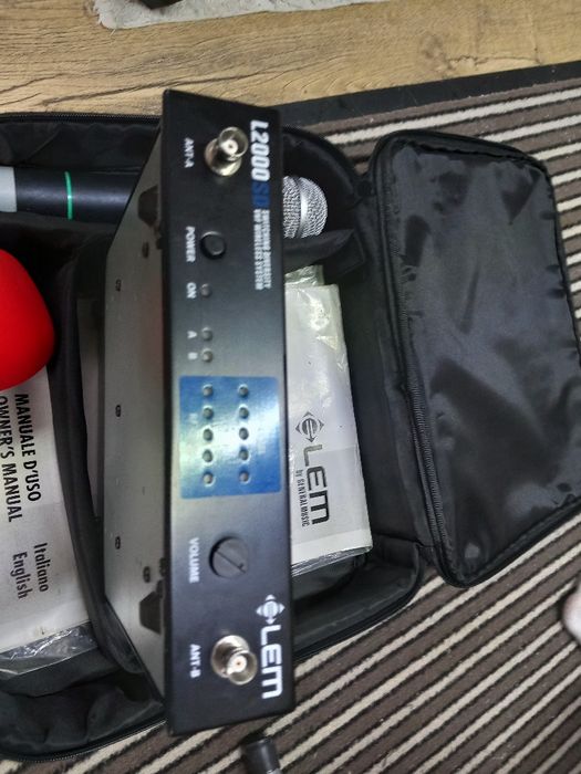 Microfon wireless lemn ls200