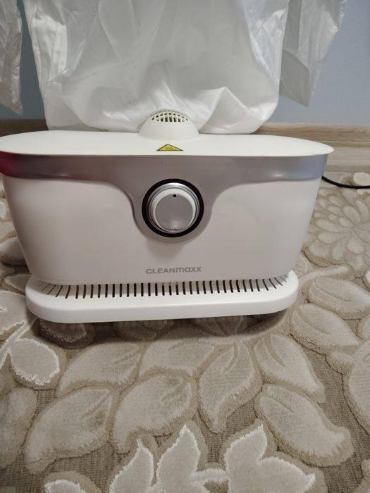 Vând CLEAN MAXX uscat/ calcat haine