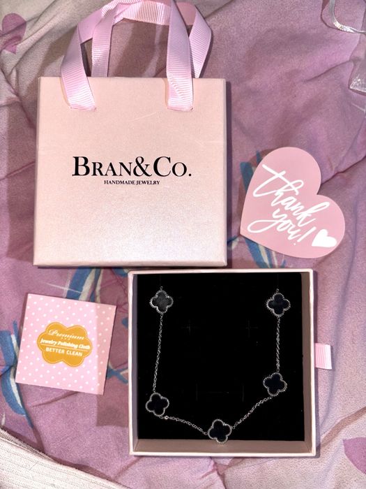 Оригинално колие с детелинки Bran&Co