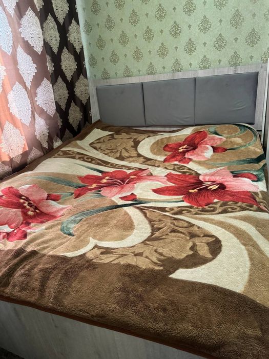 Срочно продаётся спальня кровать