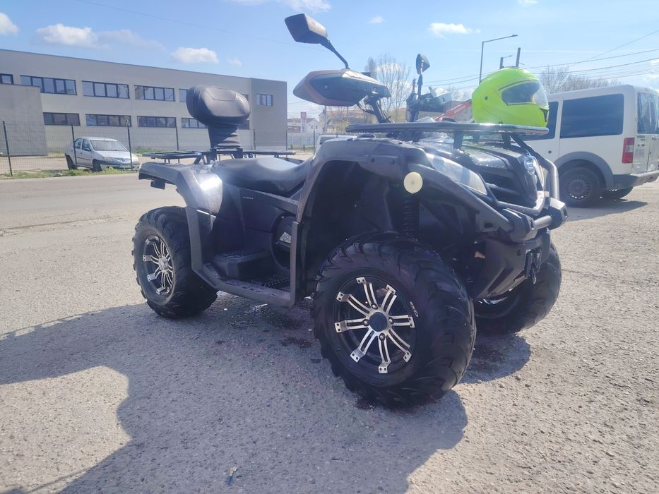 Vând ATV Cf moto( 450 L)
