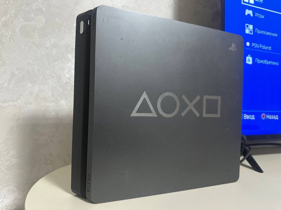 Playstation 4 slim 1 terabaytli LIMITED EDITION