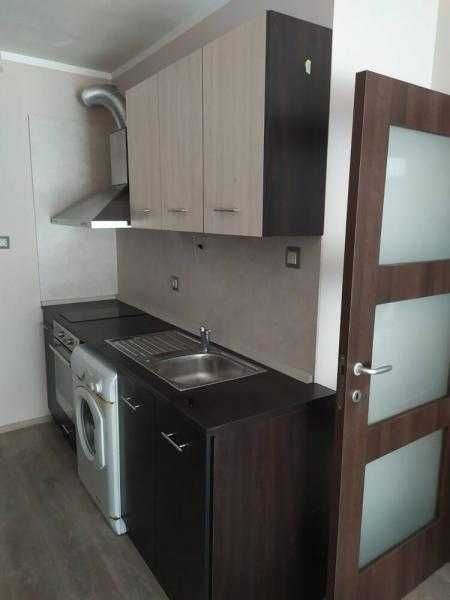 Двустаен апартамент в Лазур