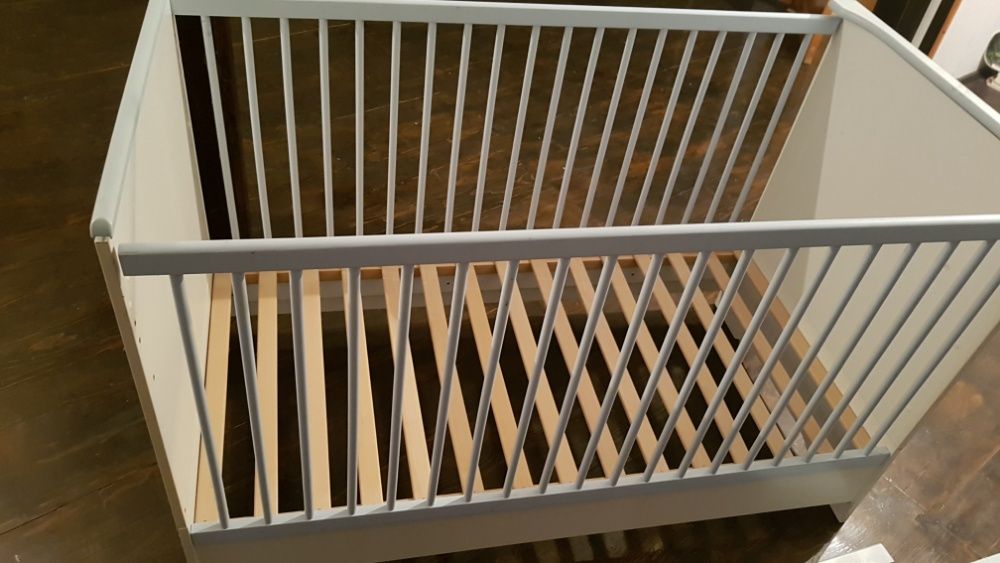 Pătuț bebeluș/copil + saltea cocos