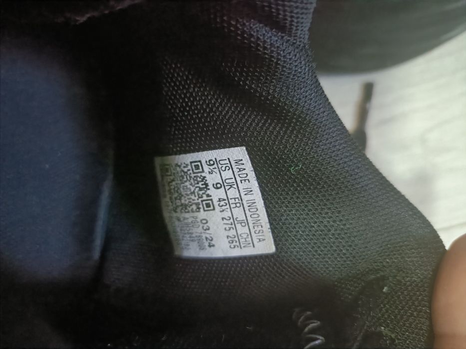 Adidași Adidas mărimea 43 1/2