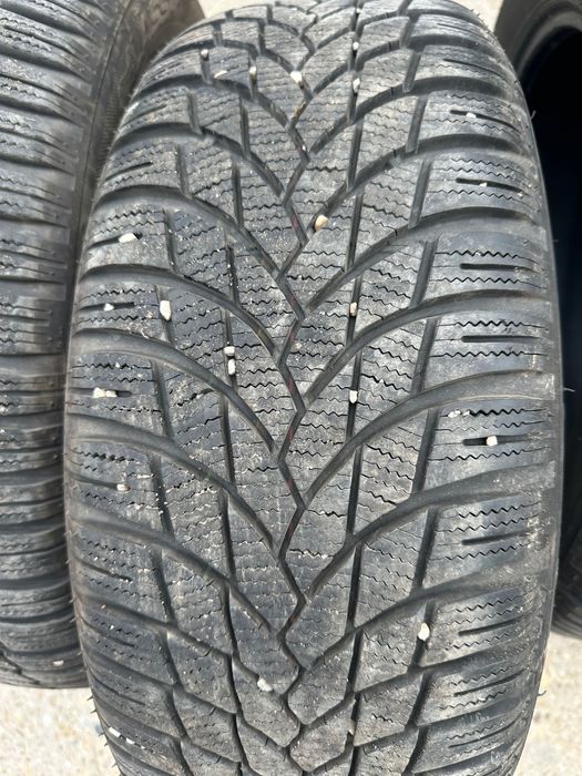 Продавам гуми карани един сезон, с размер  на грайфера 7-7,5 мм.