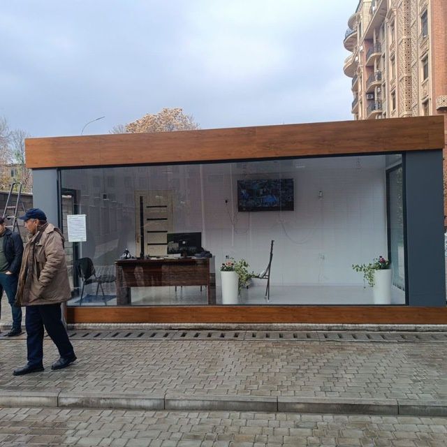 Контейнер под офис продаж