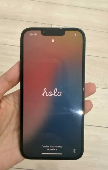 Срочно Айфон 13 256гб продам телефон